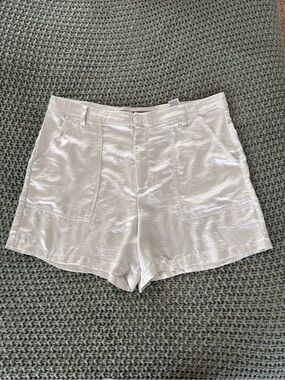 banana republic satin high waisted shorts